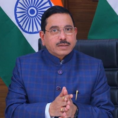 ವಿಜಯೇಂದ್ರ BJP ಅಧ್ಯಕ್ಷರಾಗಿರೋದು ವಂಶಪಾರಂಪರ್ಯ ರಾಜಕಾರಣವಲ್ಲ-ಪ್ರಹ್ಲಾದ್ ಜೋಶಿ